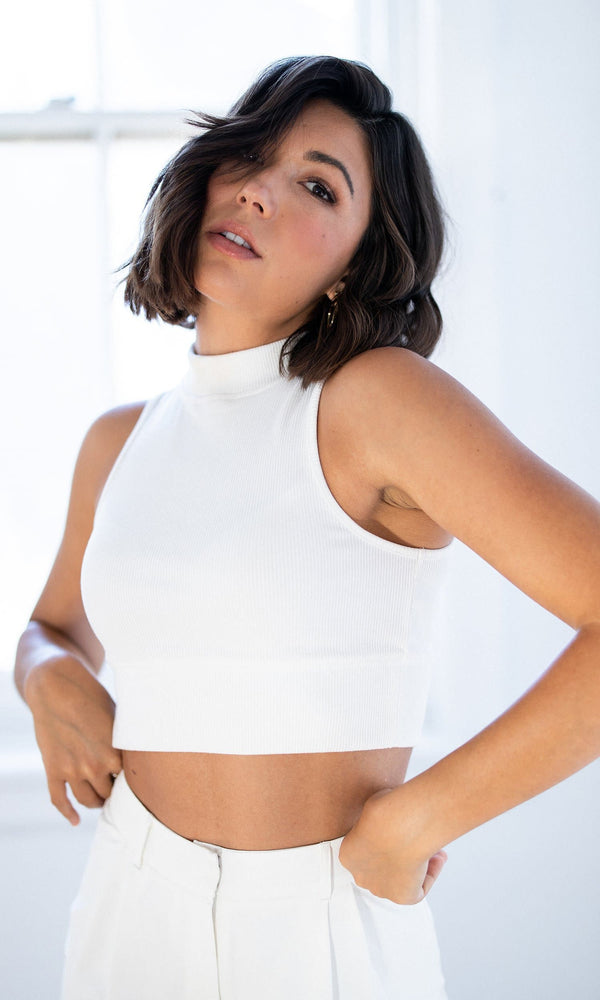 BELLA WHITE HIGH NECK CROP TOP - Shirts